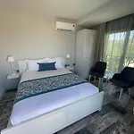 Отель Oliva Butik 3*