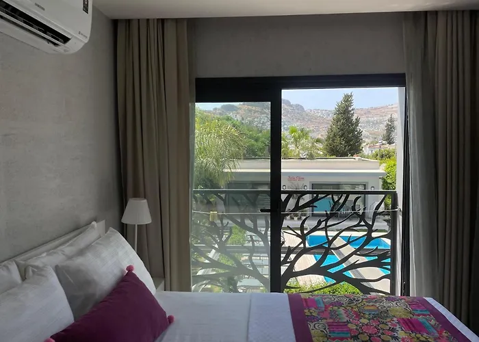 Hotell Oliva Butik 3*